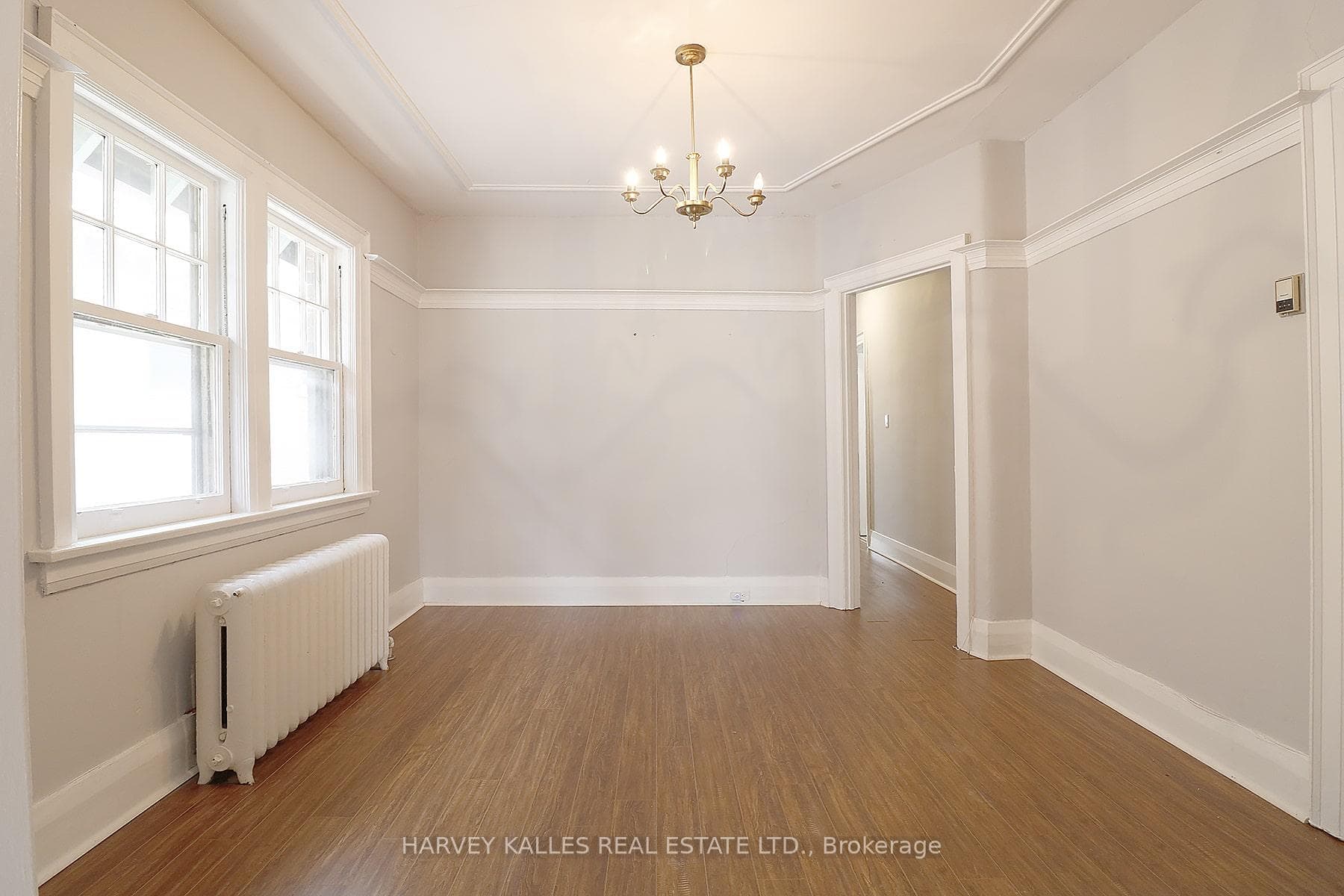 281 St Clair Avenue Unit Upper photo 4