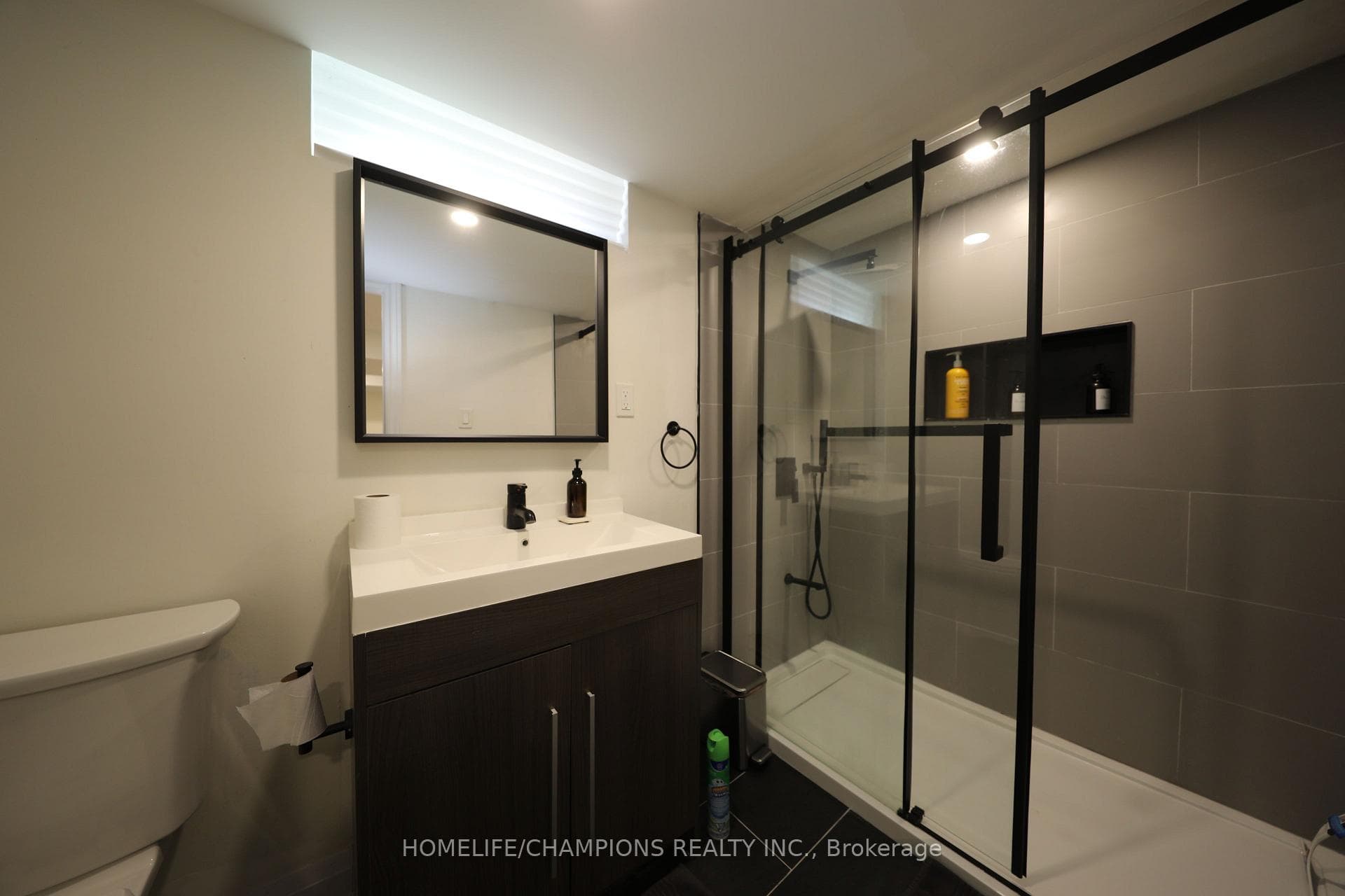 50 Fraserton Crescent photo 6