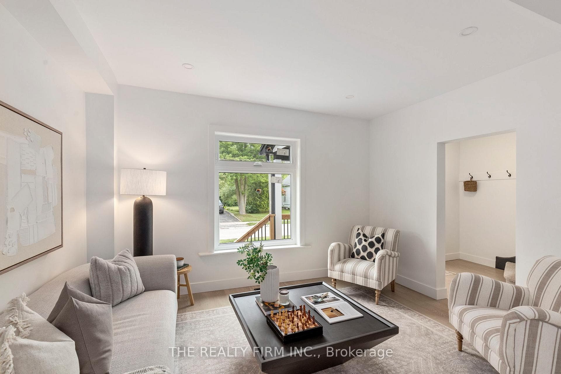 261 Nelson Street photo 5