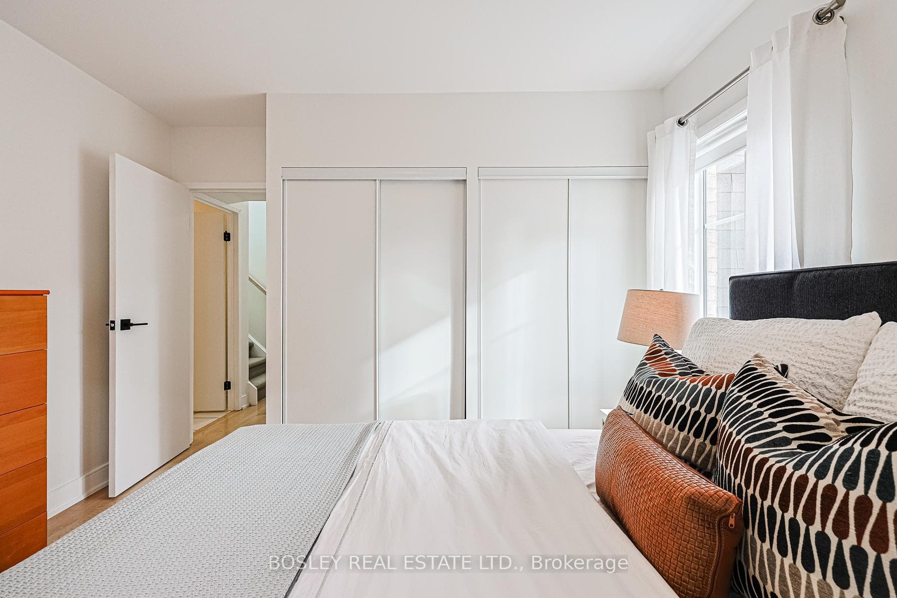 50 Western Battery Road Unit 923 photo 19