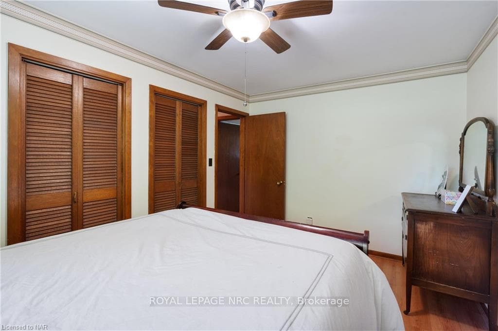 817 SAWMILL Road photo 24