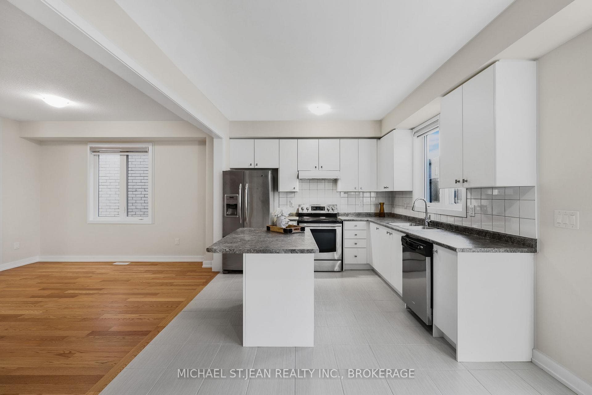 30 Lilac Circle photo 18