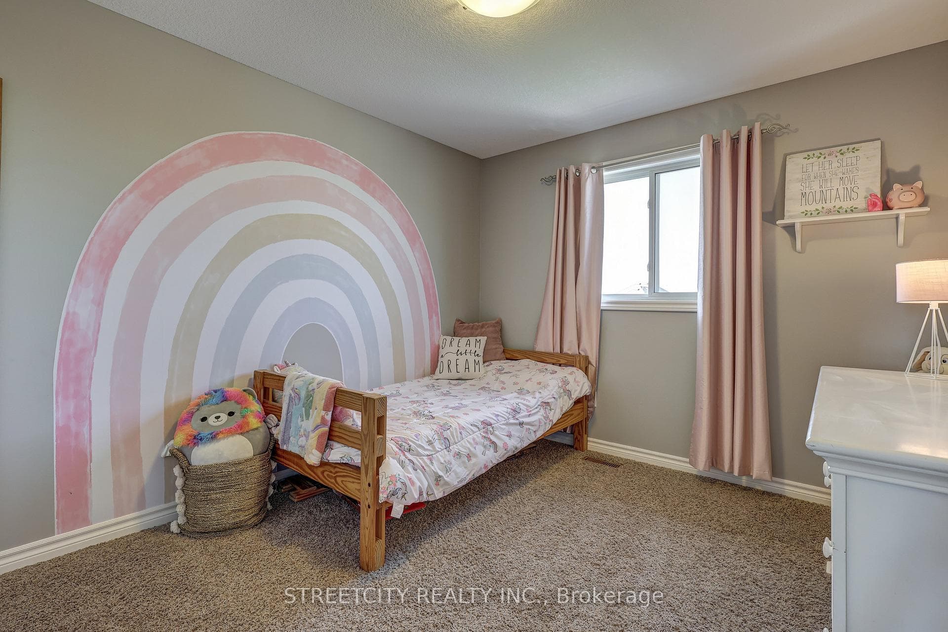 13 Noble Lane photo 23