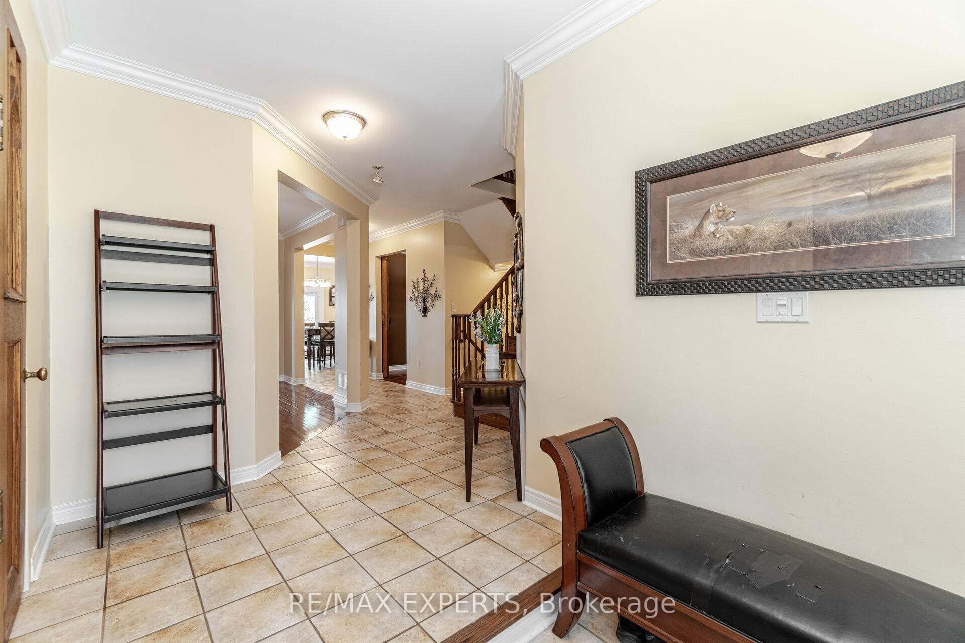 136 Van Scott Drive photo 5