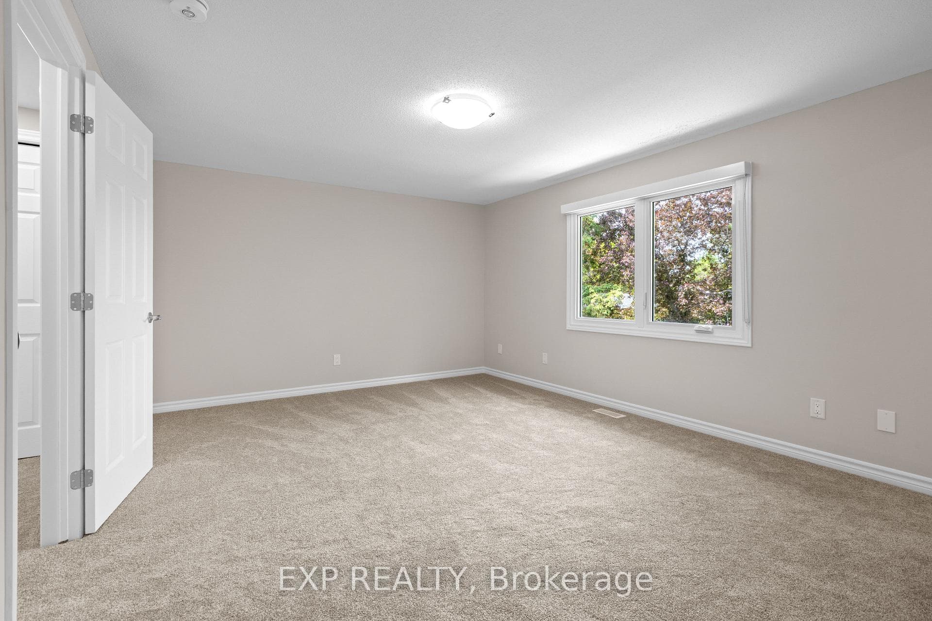 869 Maryland Avenue photo 24
