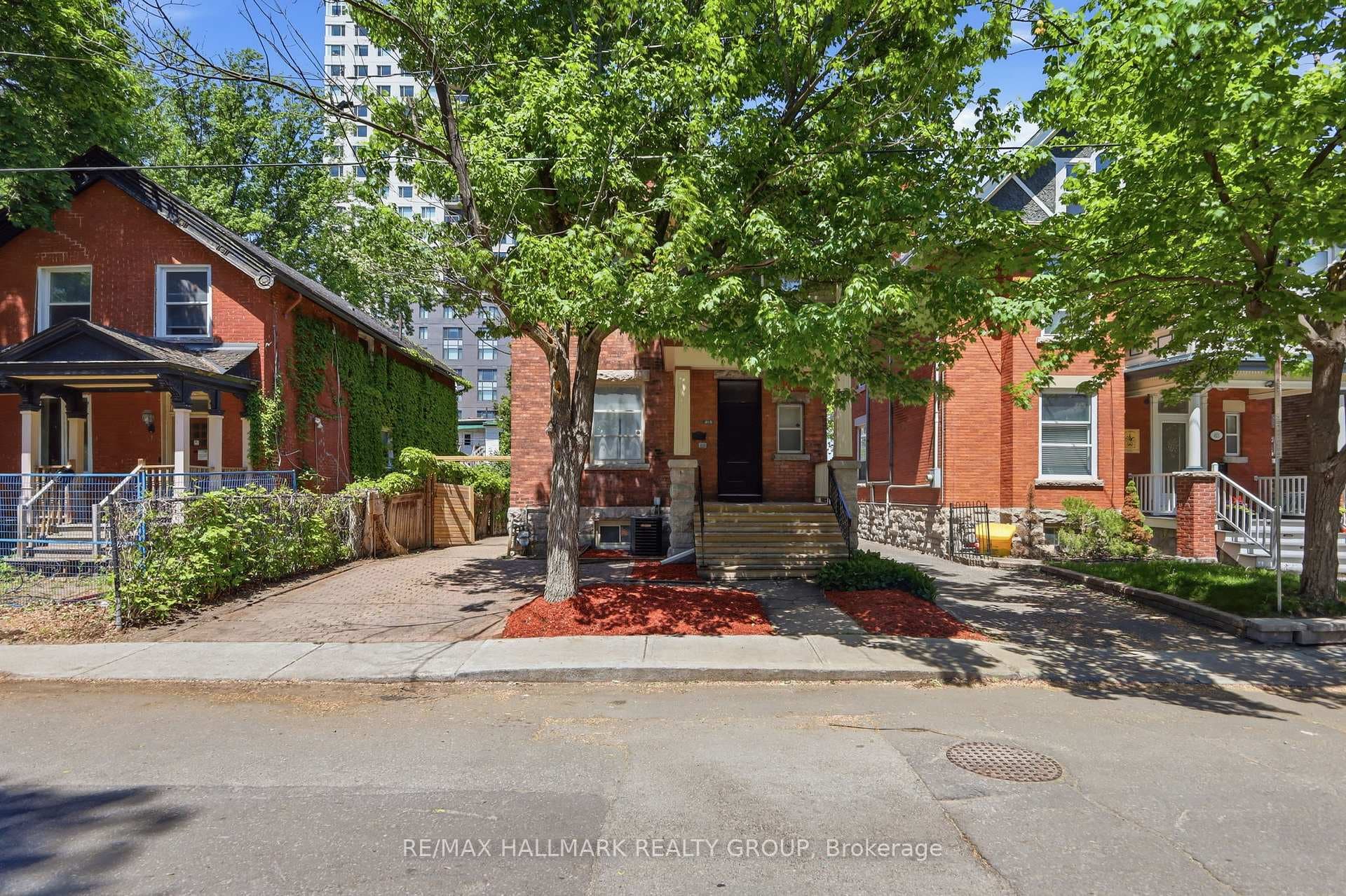 419 BESSERER Street photo 2