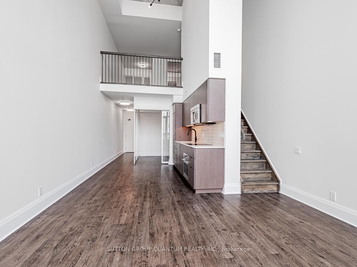 5 Hanna Avenue Unit 741 photo 25