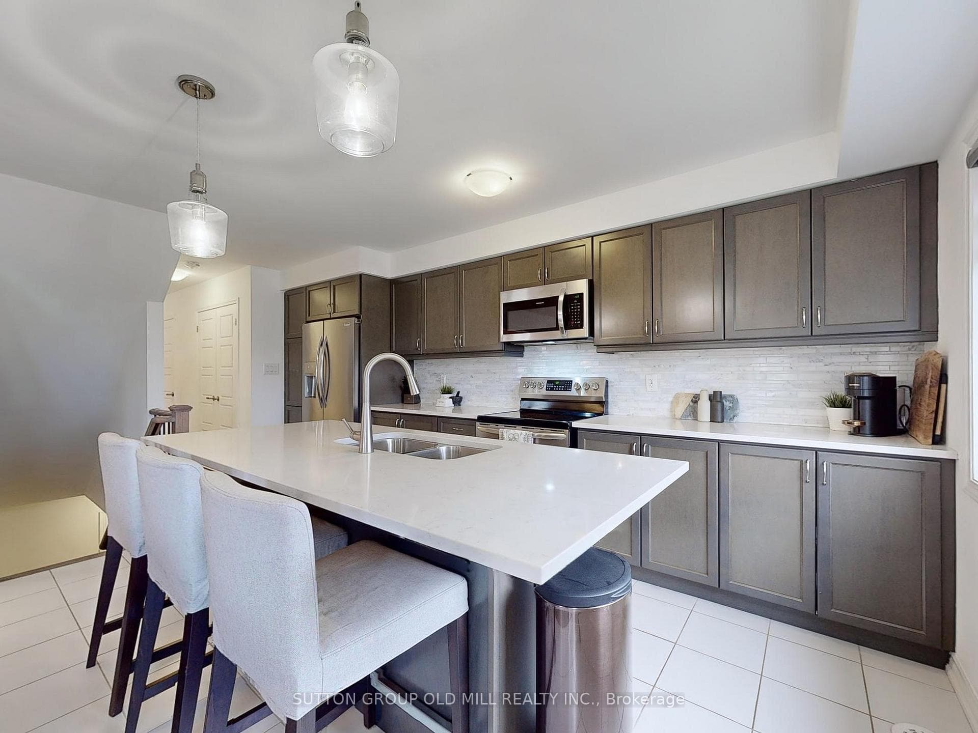 529 Fir Court photo 16