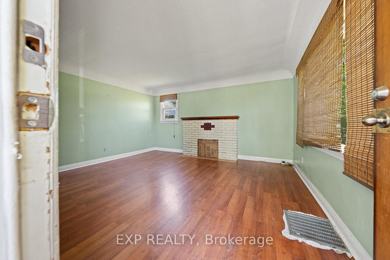 2030 Ritson Road photo 10