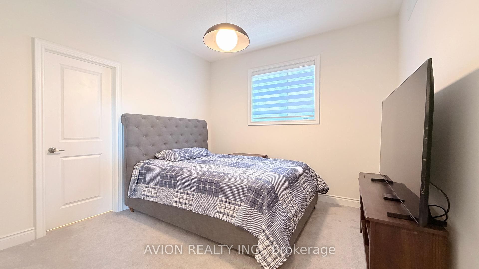 76 Maple Fields Circle photo 15
