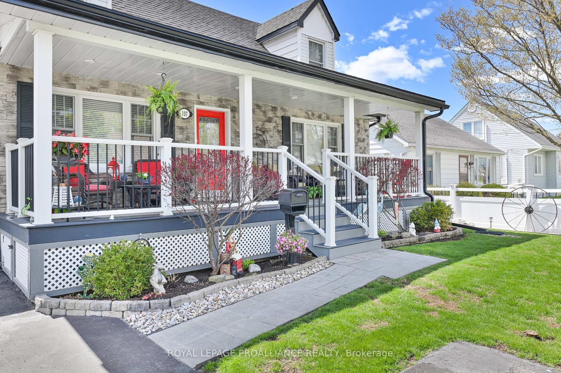 107 Bay Drive photo 4