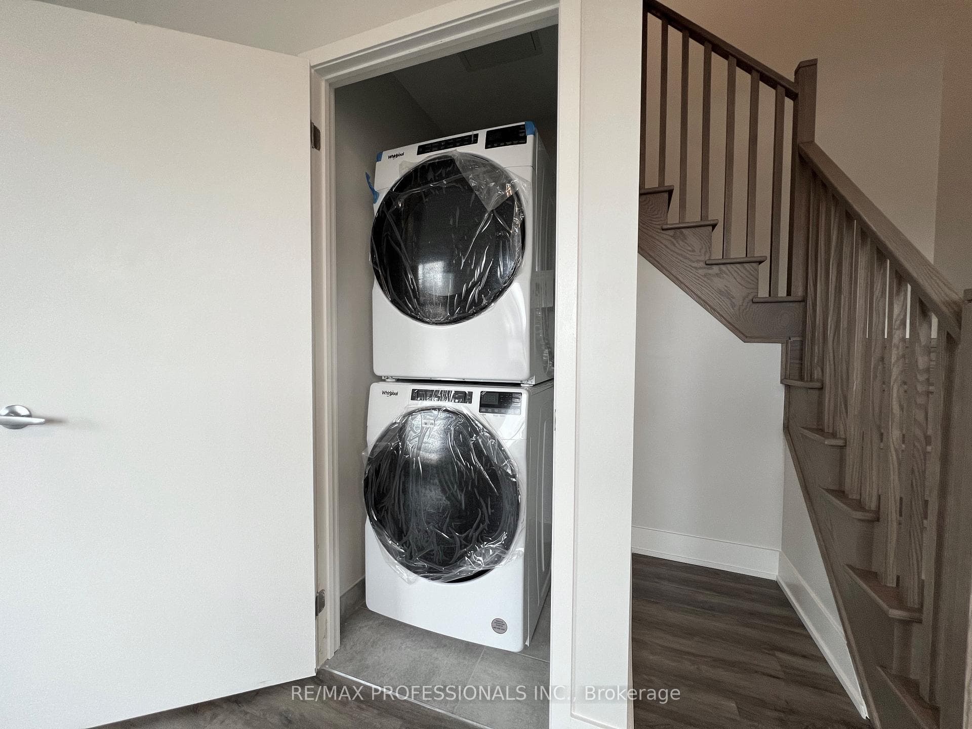 62 Dixfield Drive Unit 140 photo 13
