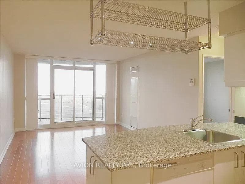 33 Sheppard Avenue Unit 1712 photo 10