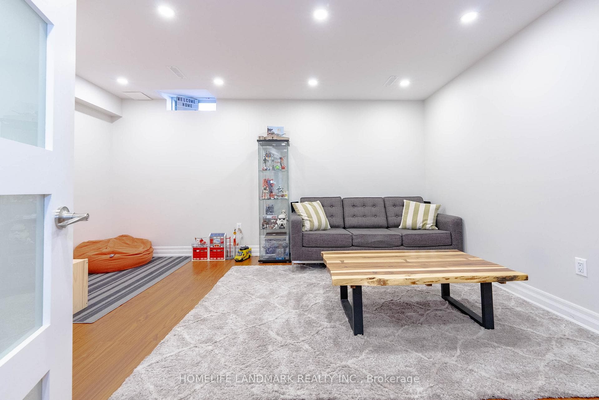 18 Lodgeway Drive photo 9