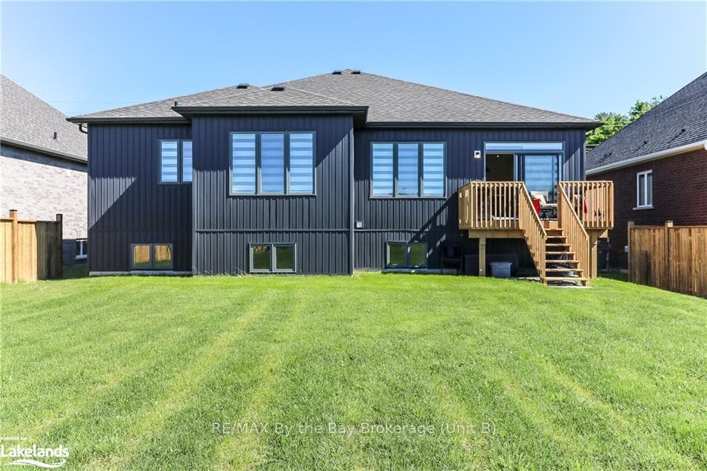 370 RAMBLEWOOD Drive photo 33