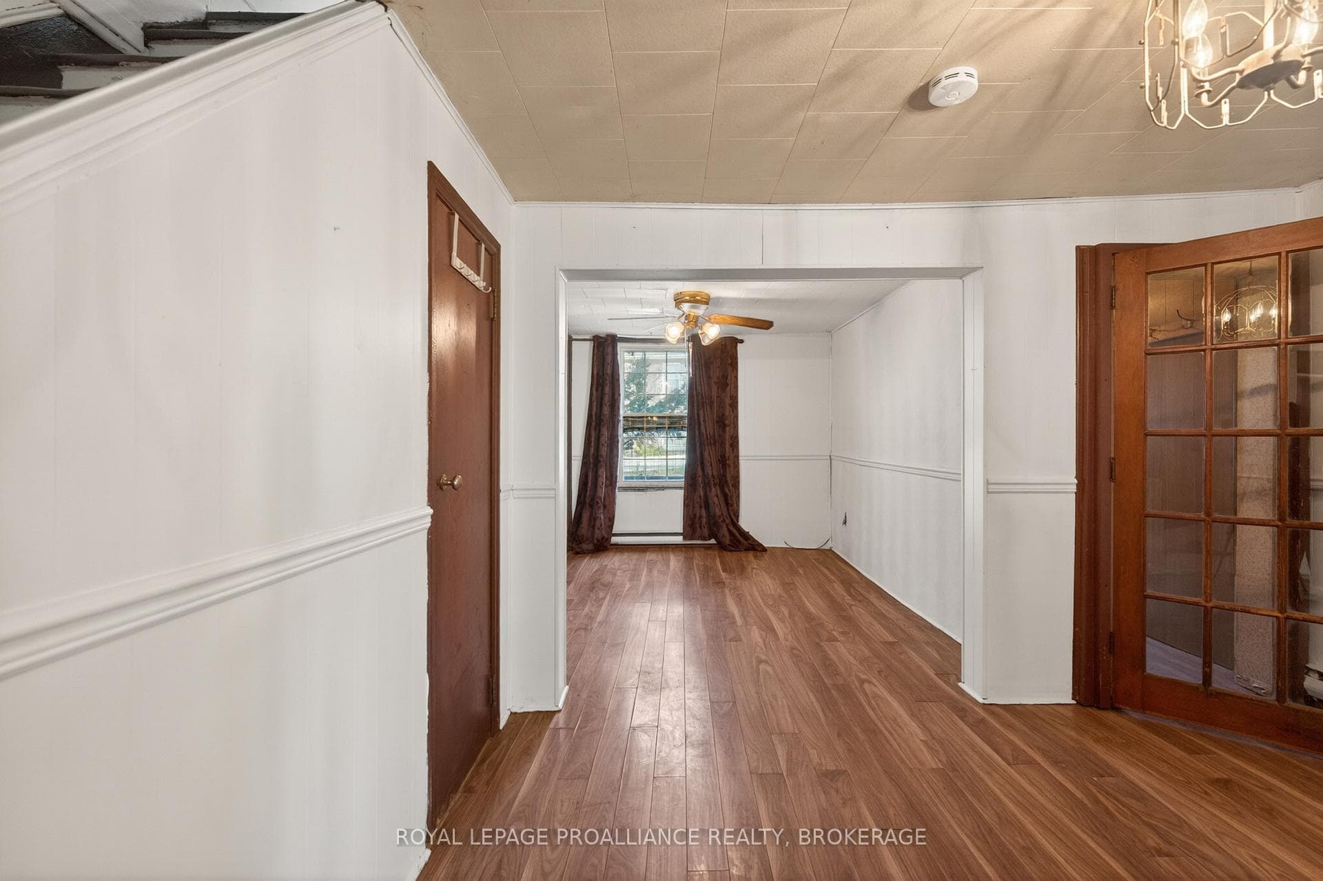 578 Union Street photo 8