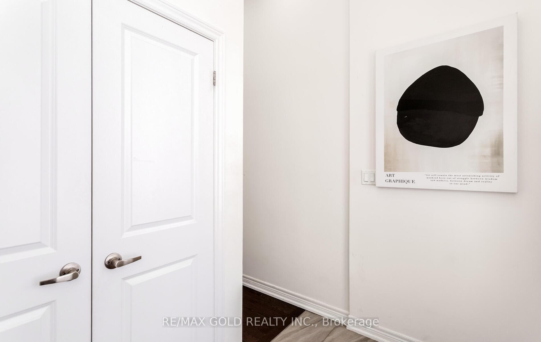 1322 Hamman Way photo 5