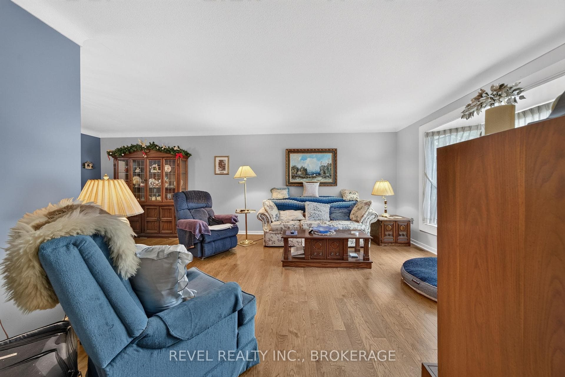 4453 Latimer Road photo 6