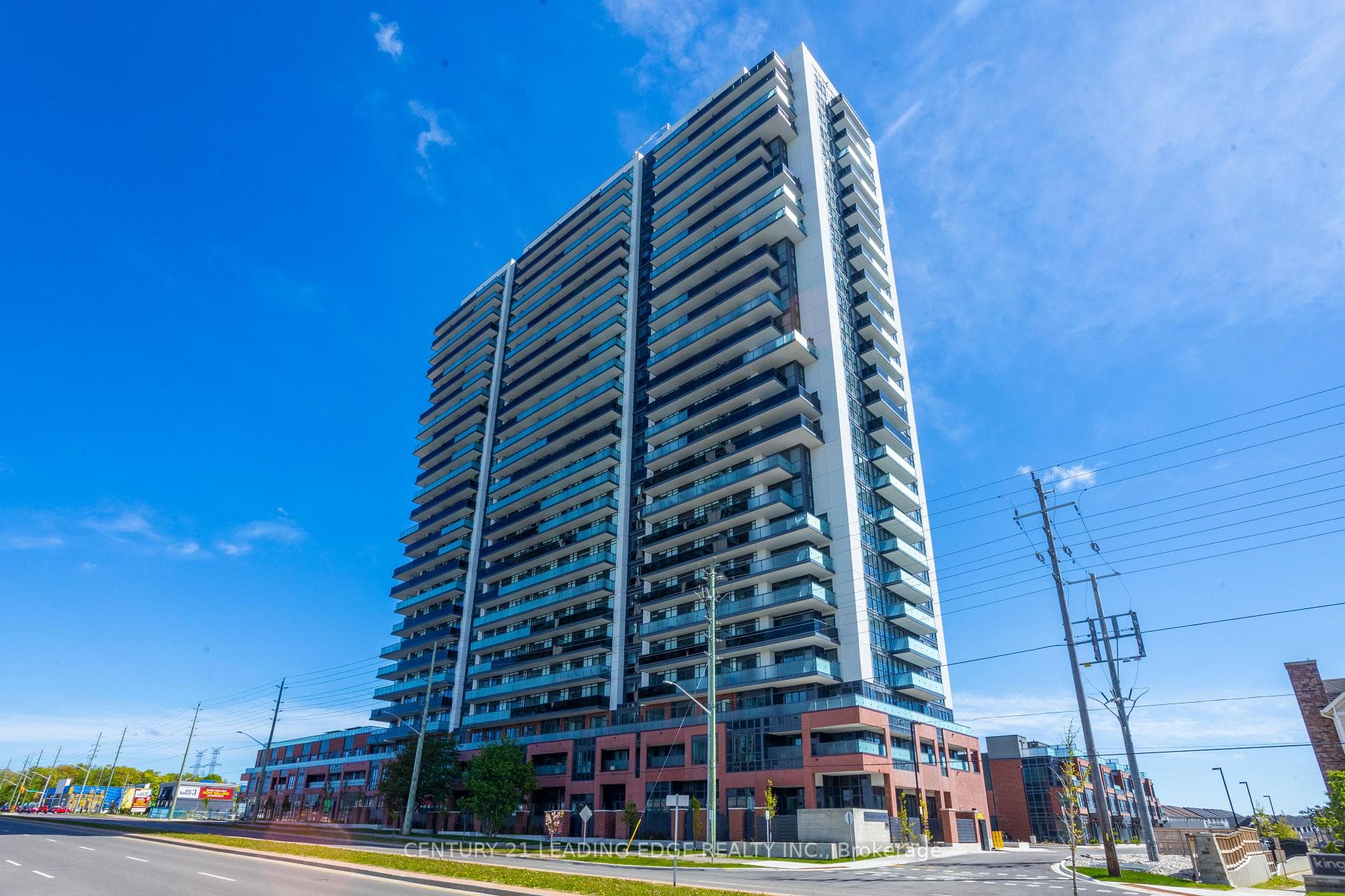 2545 Simcoe Street Unit 2610 photo 2