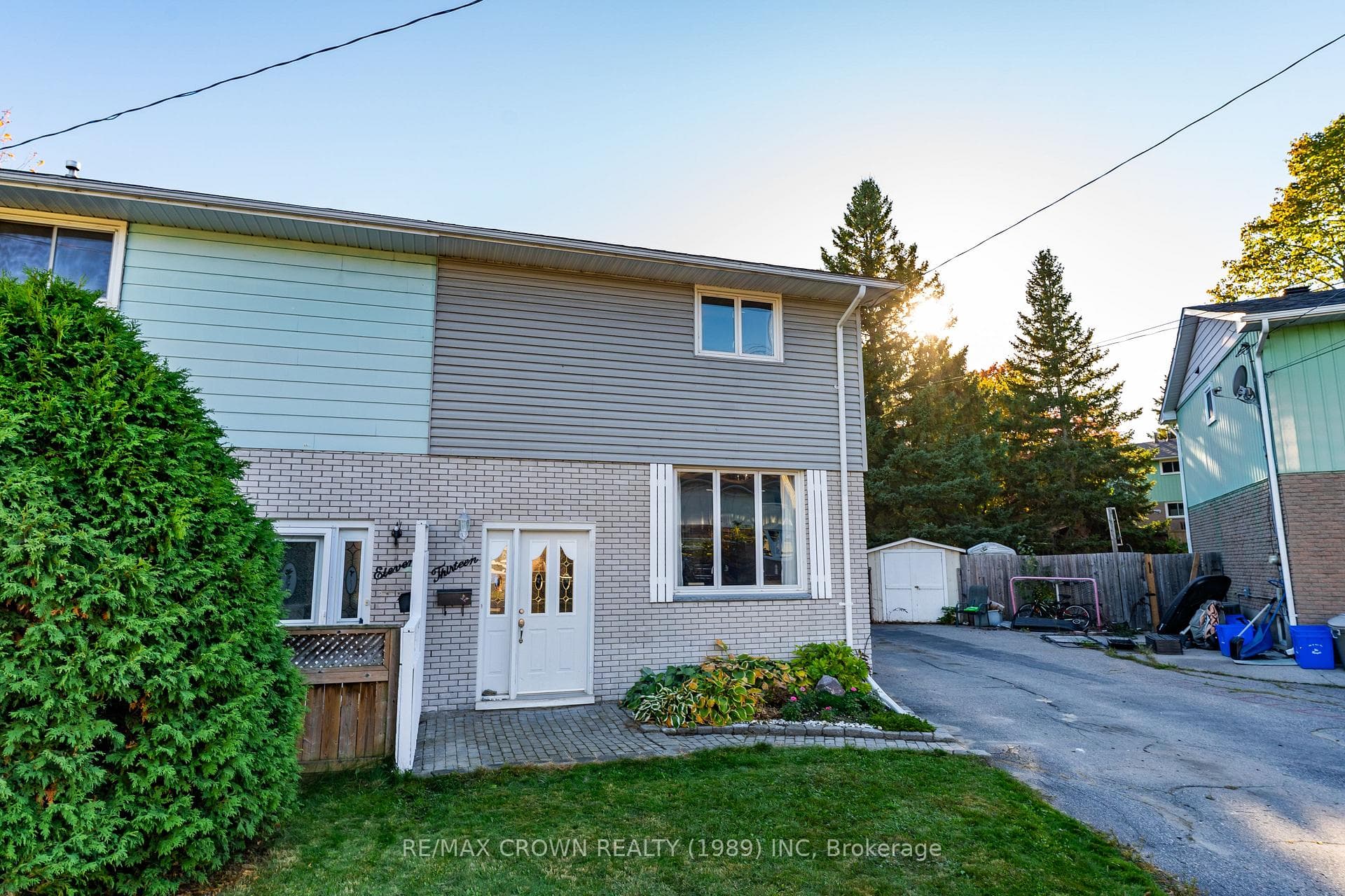 13 Arthur Court photo 36