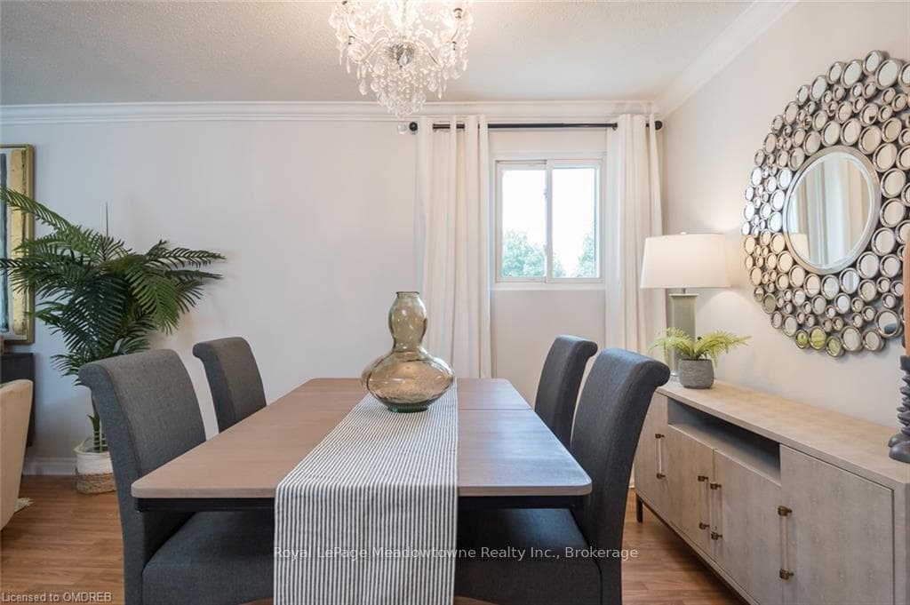291 BASTEDO Court photo 14
