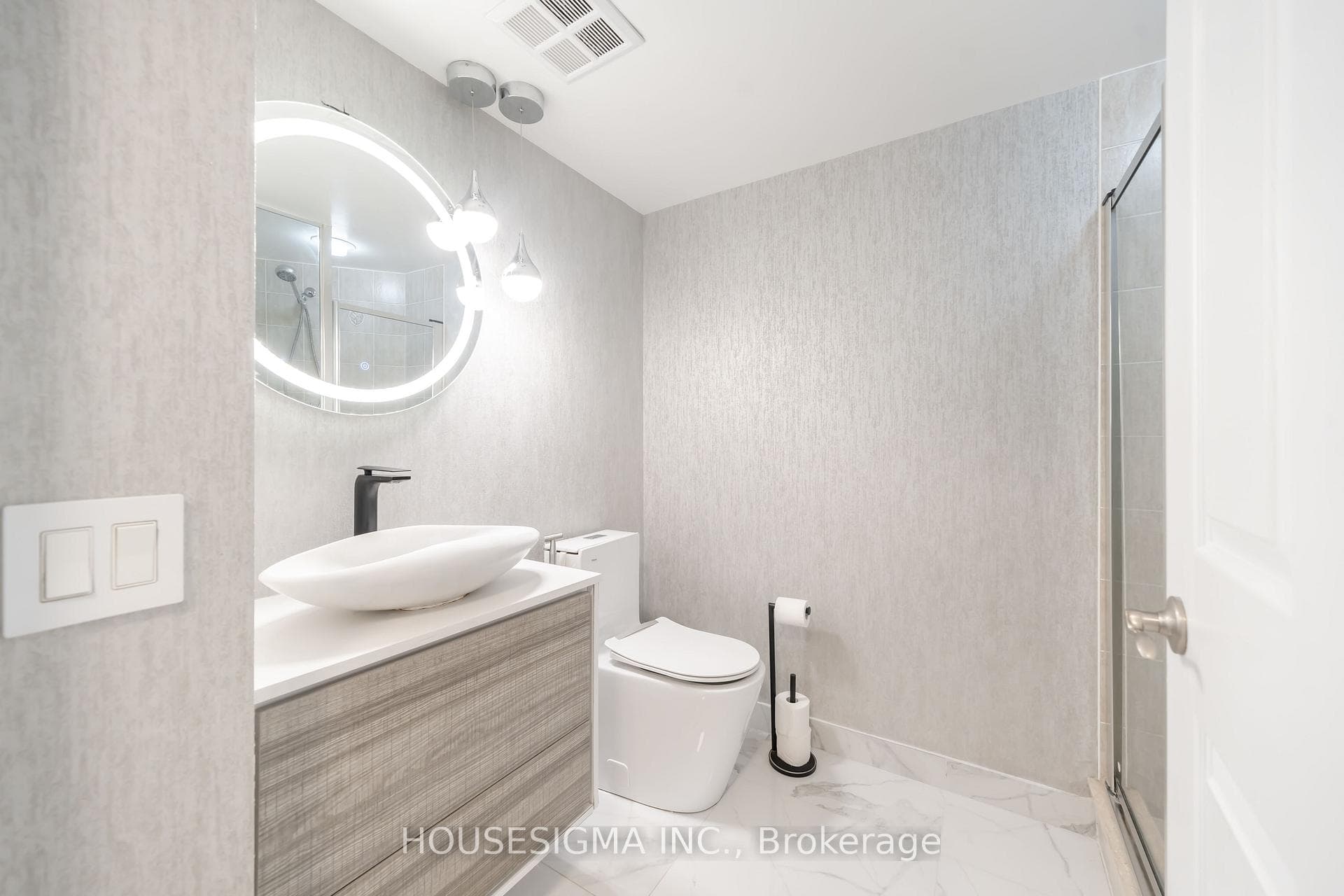 78 Harrison Garden Boulevard Unit 507 photo 12