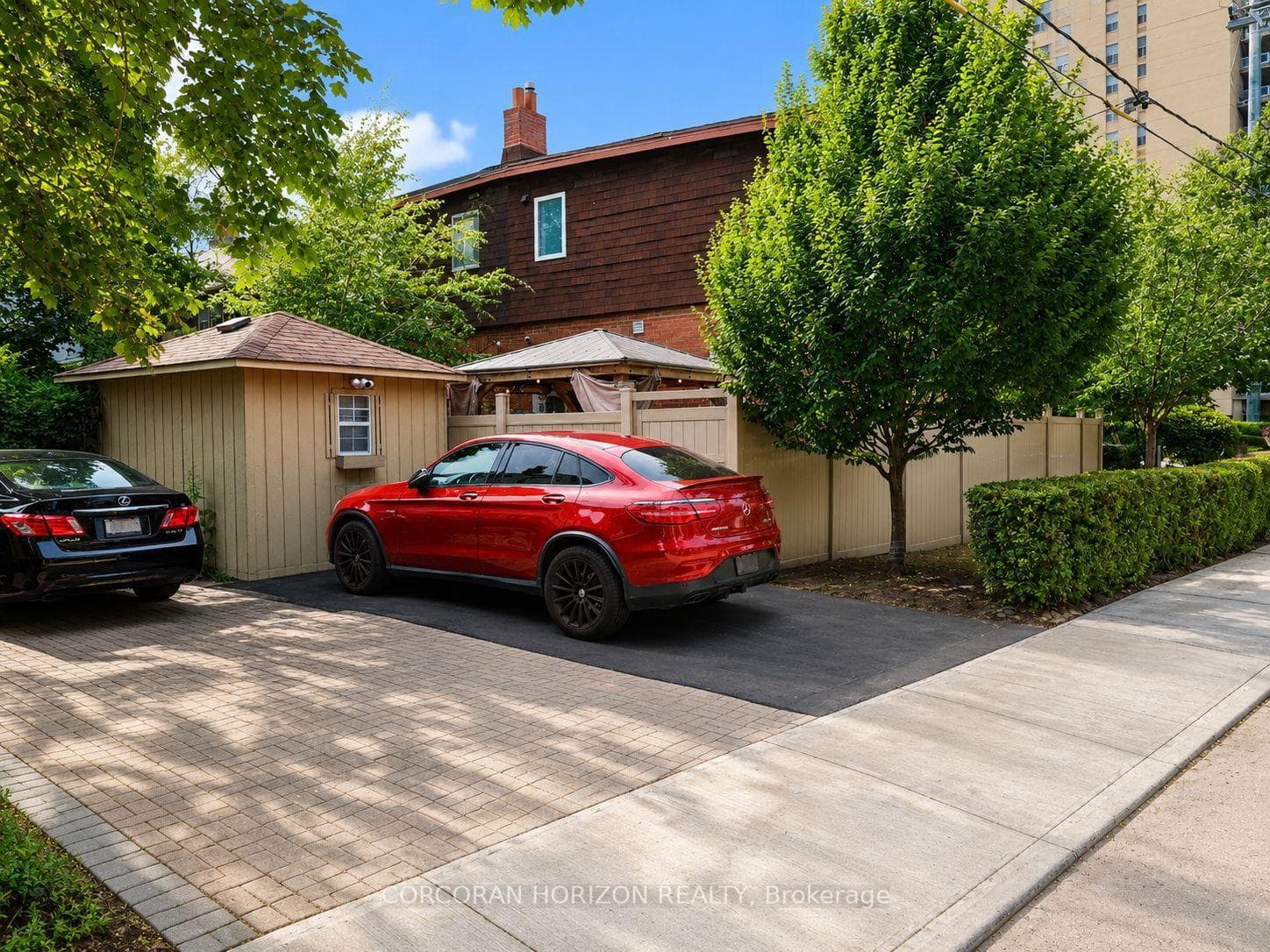 77 Montgomery Avenue photo 46