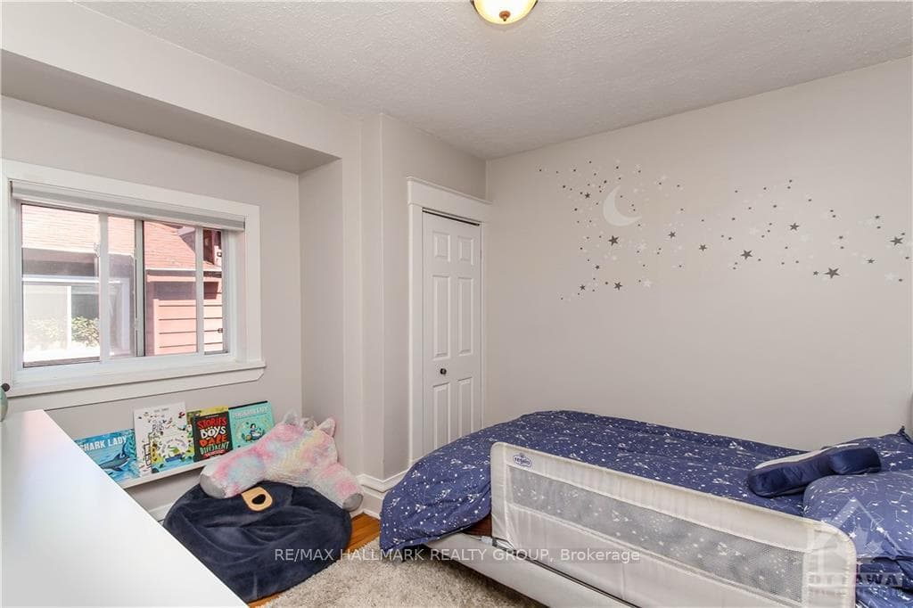 129 BLACKBURN Avenue photo 21