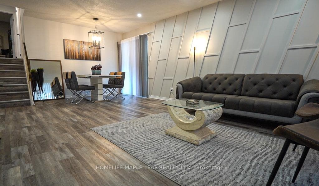 147 Muriel Crescent photo 5