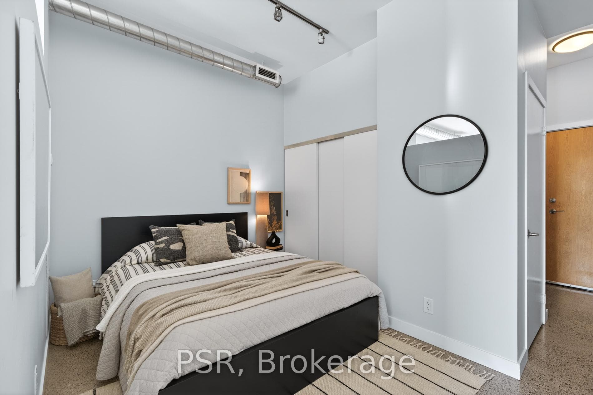 510 King Street Unit 407 photo 17