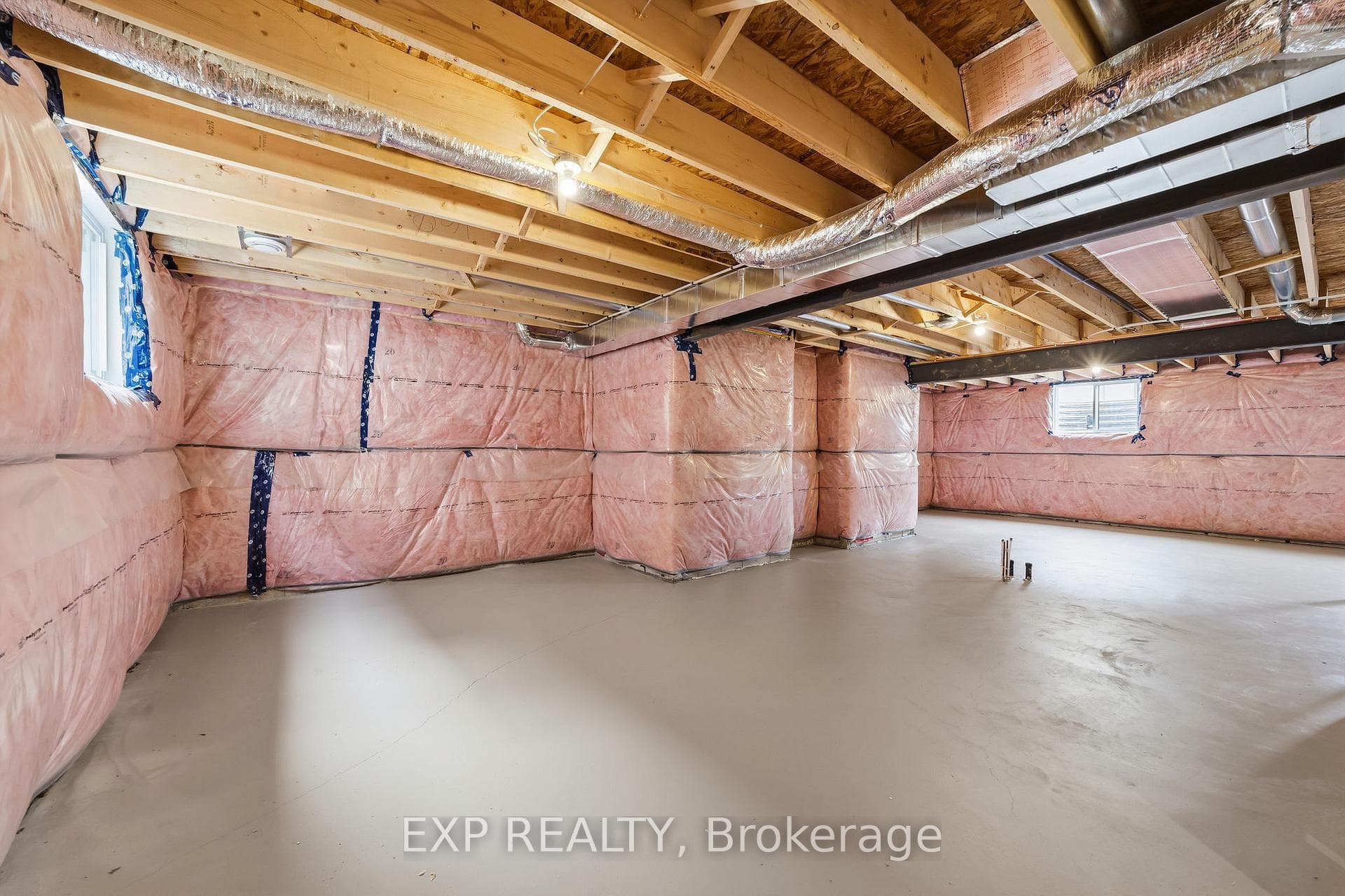 404 Erie Street photo 29