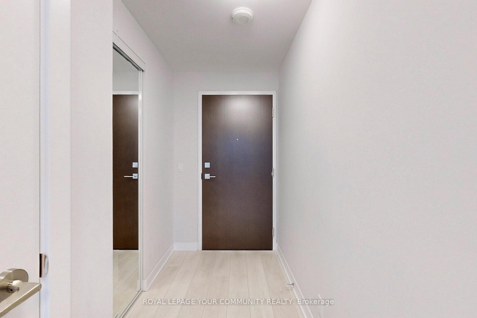 2221 Yonge Street Unit 3001 photo 27