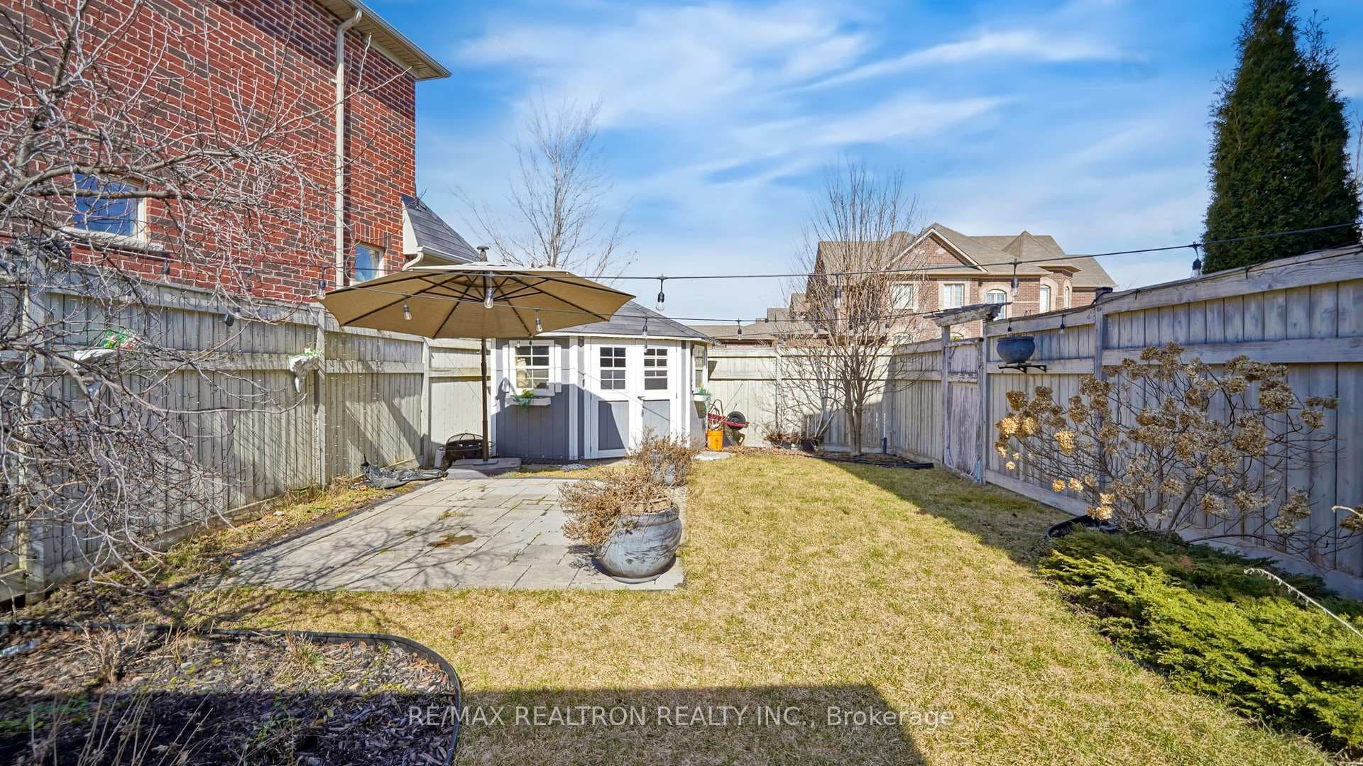 126 William Berczy Boulevard photo 39
