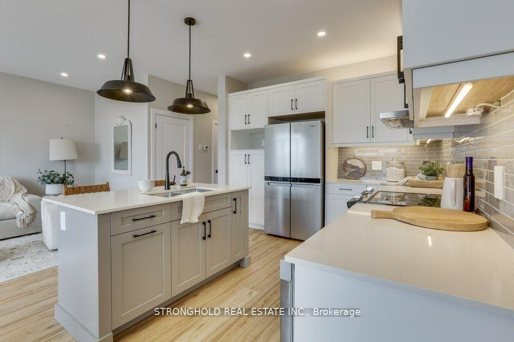 1772 Finley Crescent photo 12