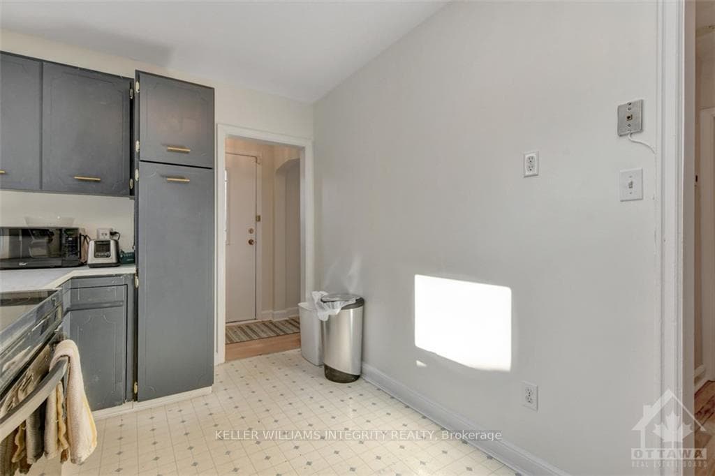 2141 ALTA VISTA Drive photo 15