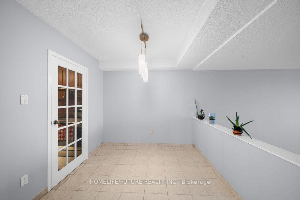 4101 Sheppard Avenue Unit 404 photo 7
