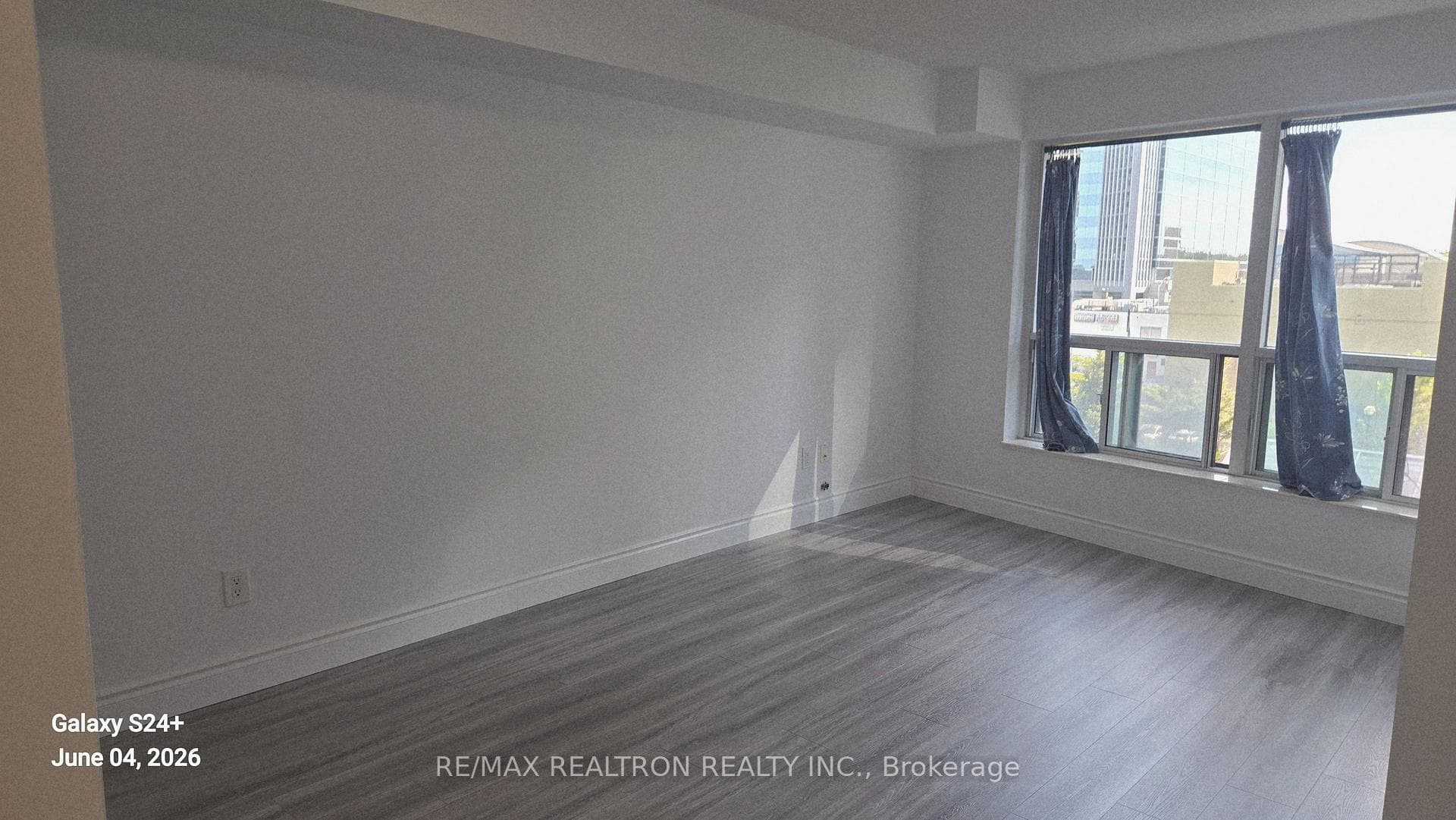 188 Doris Avenue Unit 501 photo 12