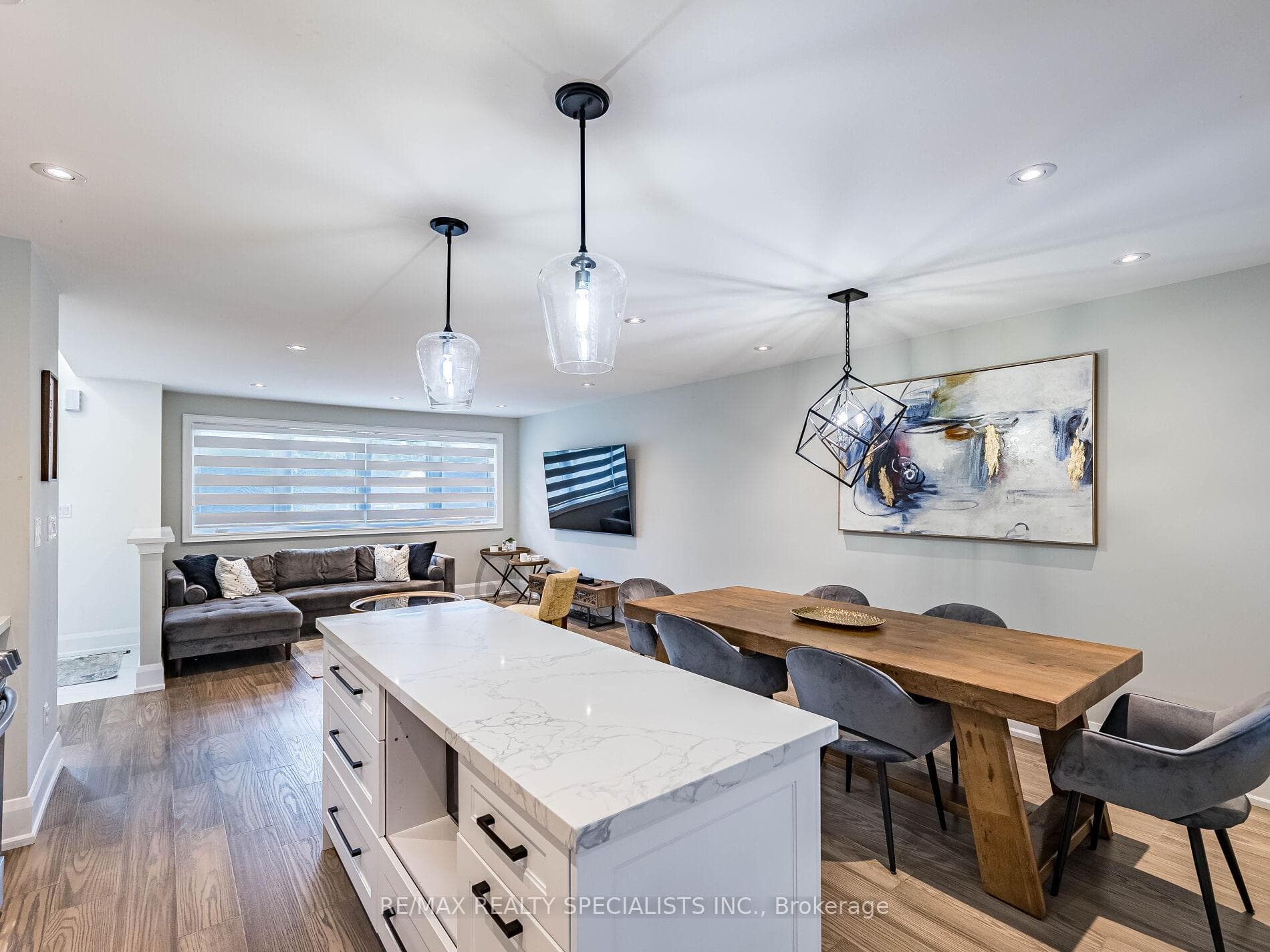 16 Lesbury Avenue photo 10