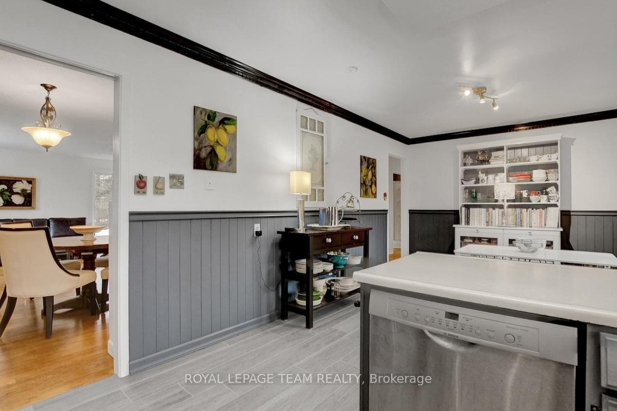 26 Amundsen Crescent photo 15
