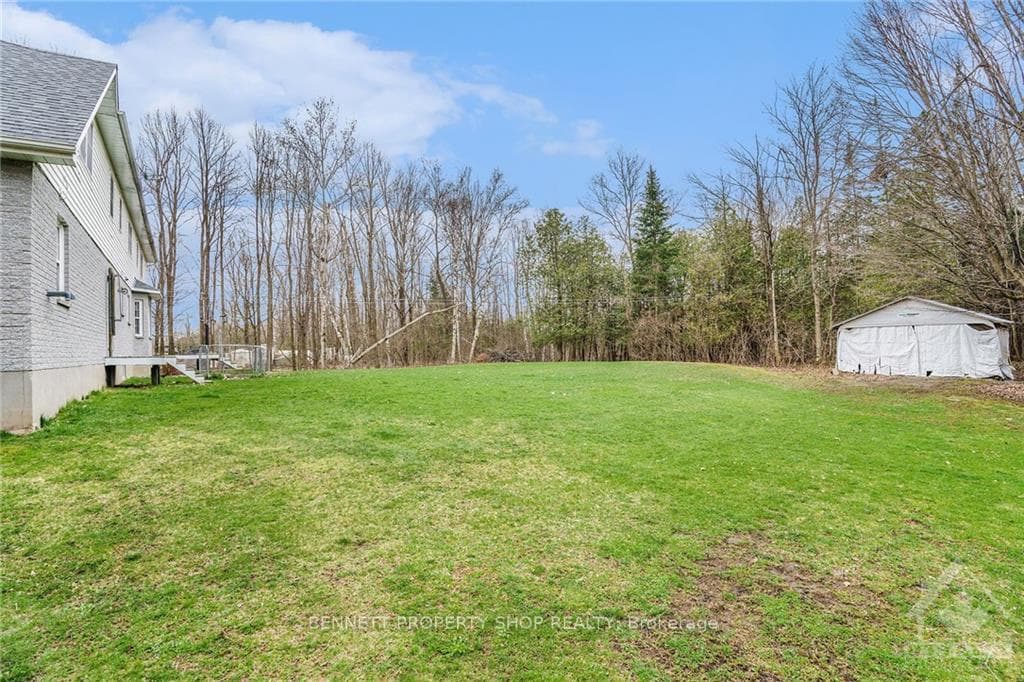 2380 JOHN QUINN Road photo 17
