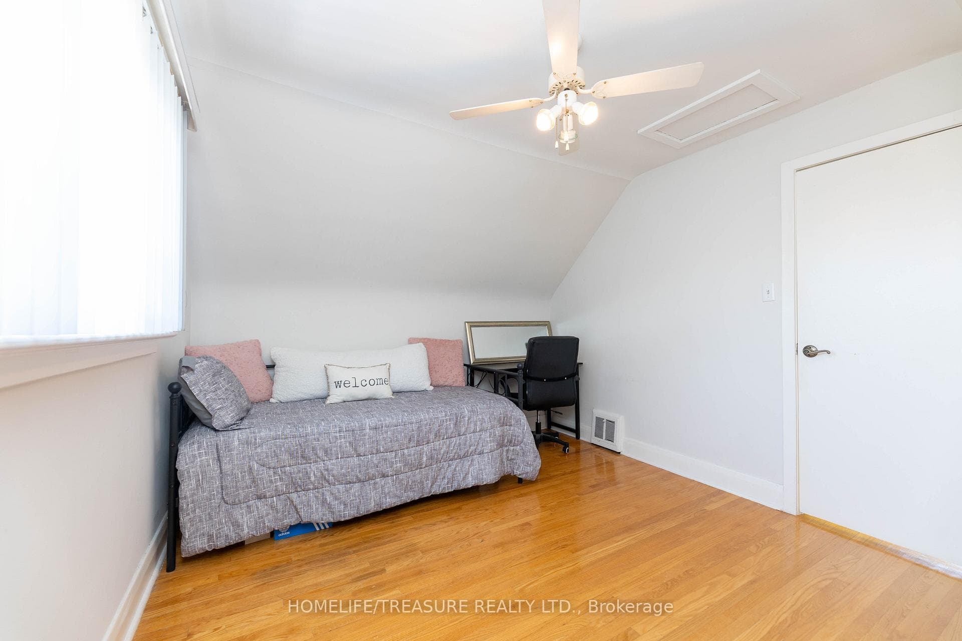 43 ALLENBY Avenue photo 16