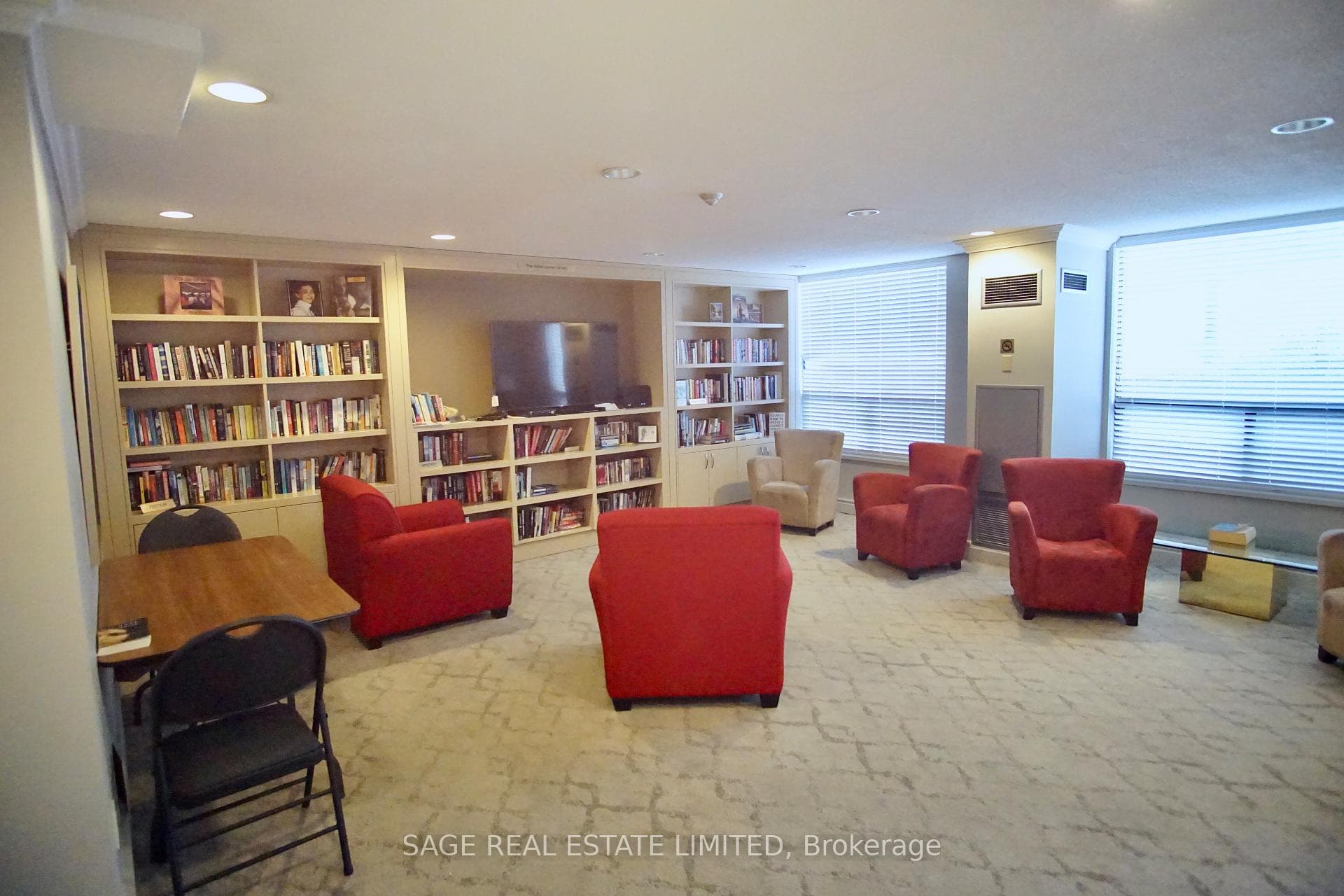 47 St Clair Avenue Unit 801 photo 30