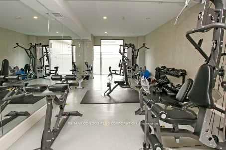 111 Elizabeth Street Unit 810 photo 19