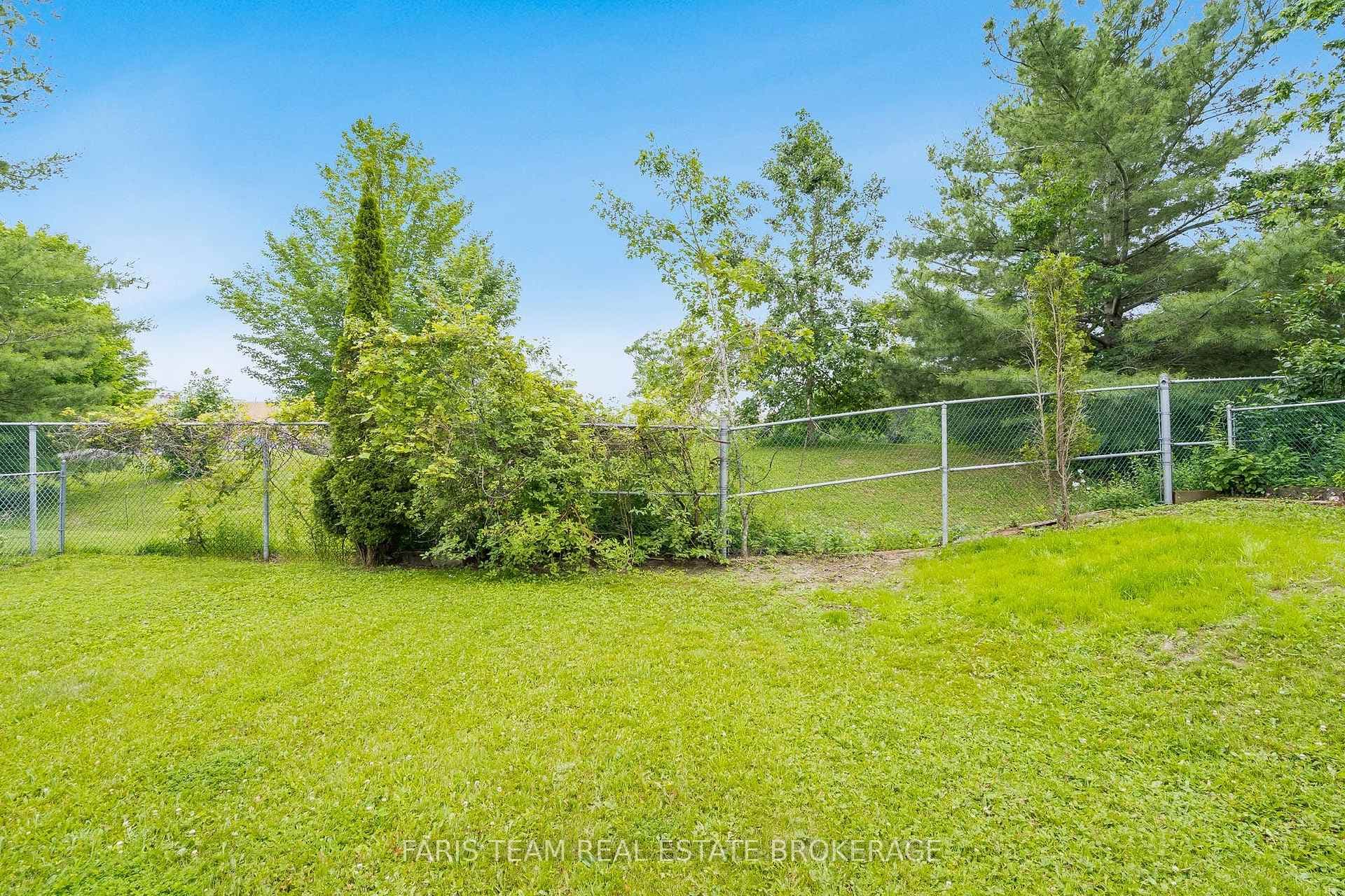 361 Galloway Boulevard photo 34