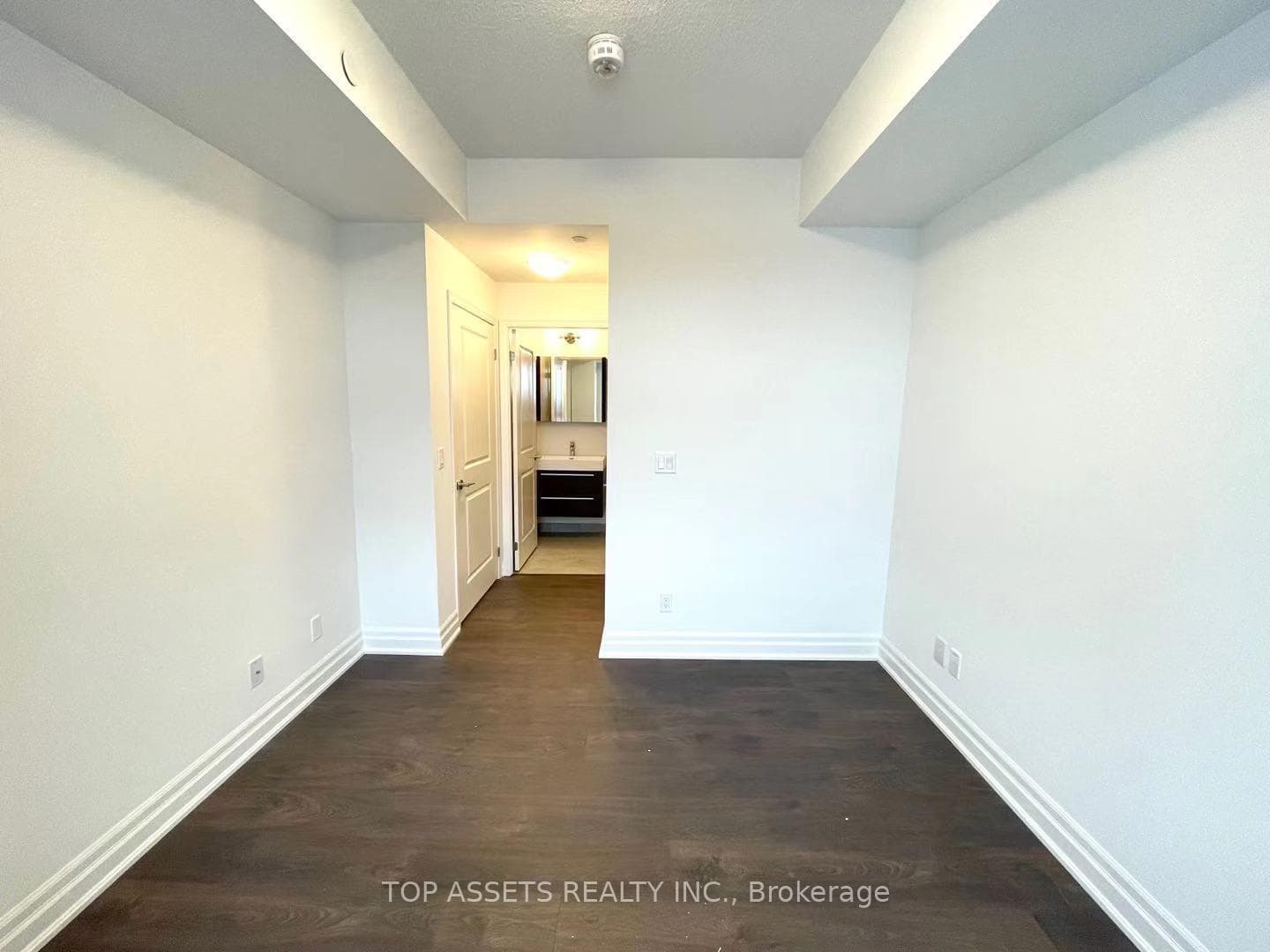 10 Rouge Valley Drive Unit 1306 photo 12