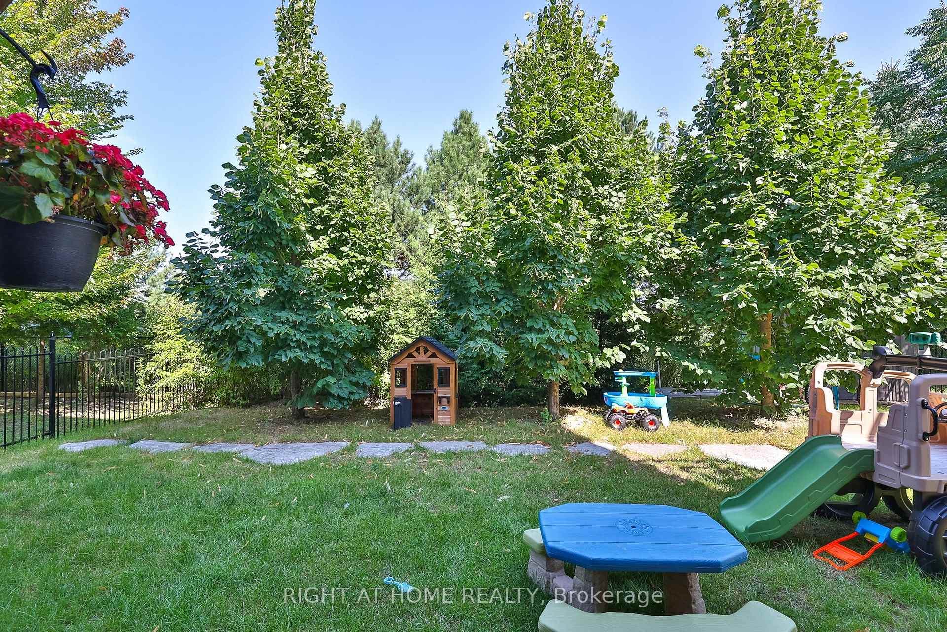 18 Gracedale Drive photo 40
