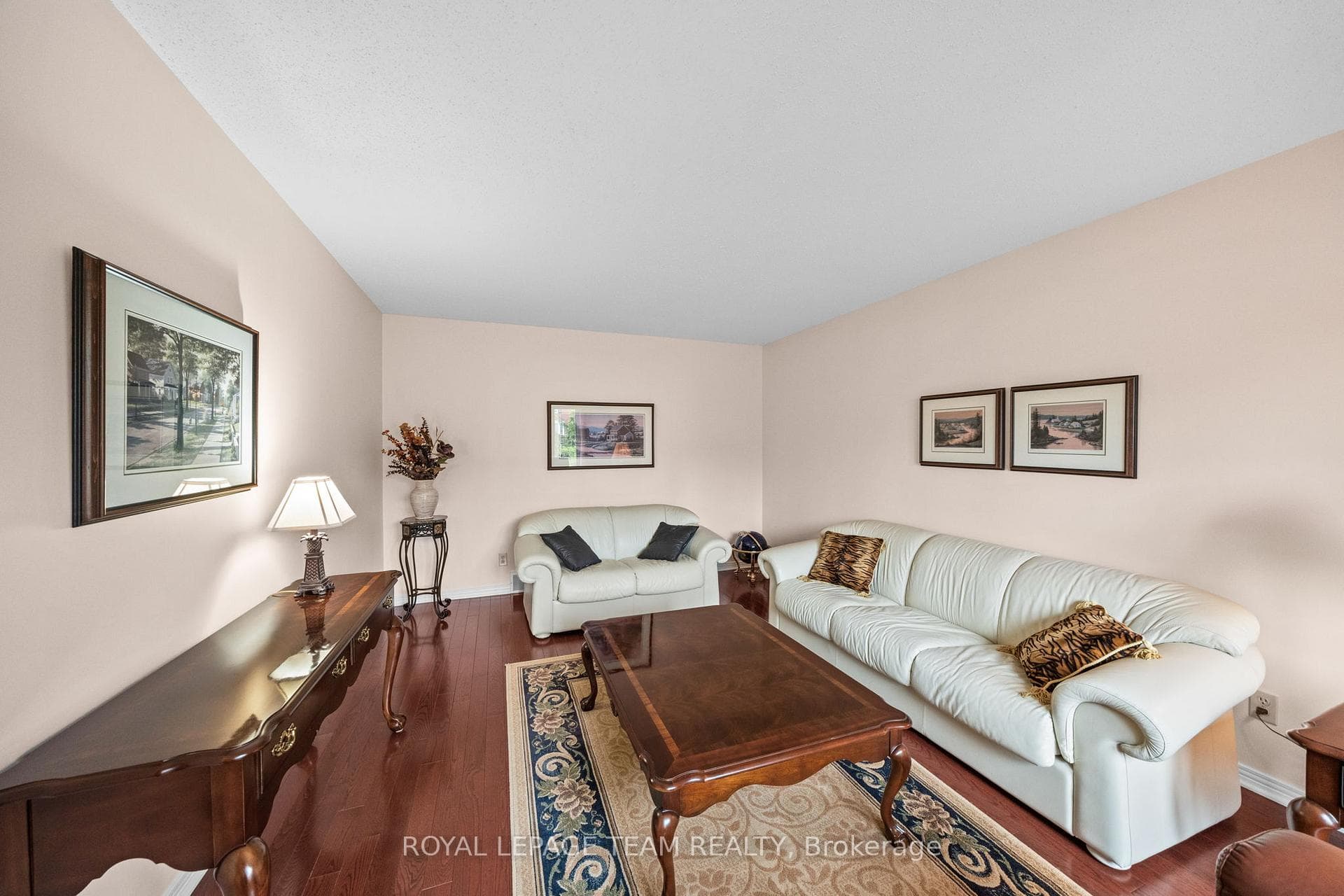28 Parmalea Crescent photo 6
