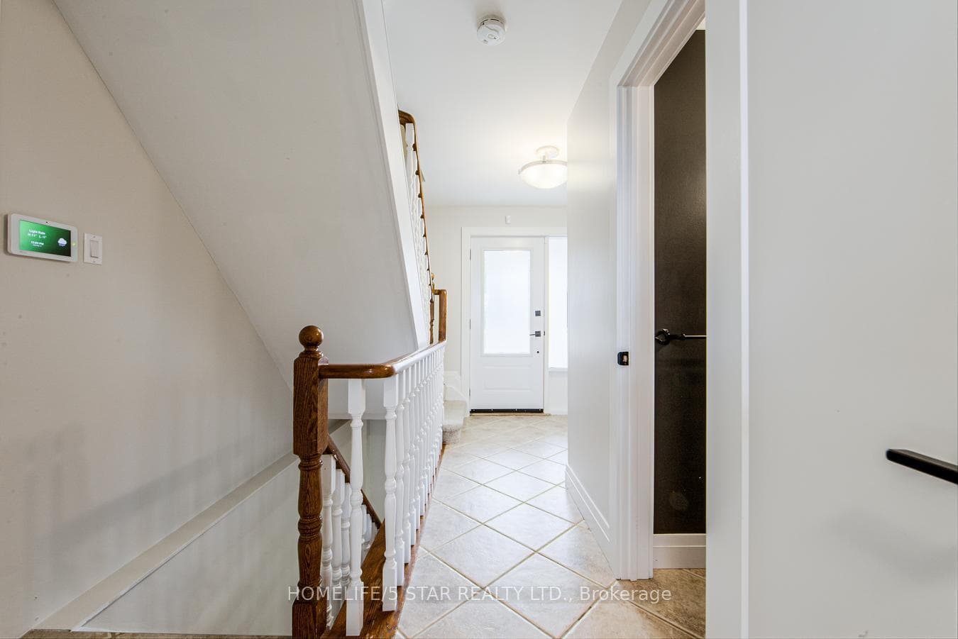 114 MOORE PARK Drive photo 14