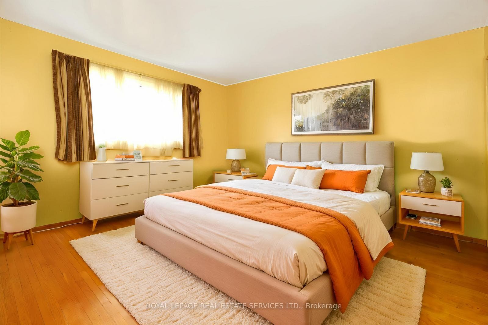2671 Homelands Drive photo 13