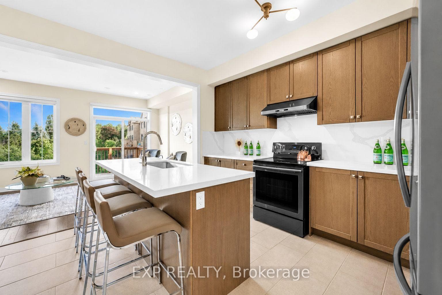 7 Delft Drive photo 14